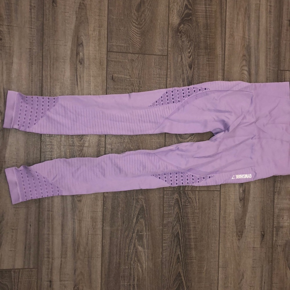 High waisted gym shark leggings!